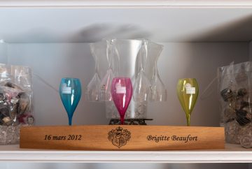 beaufort gift shelf