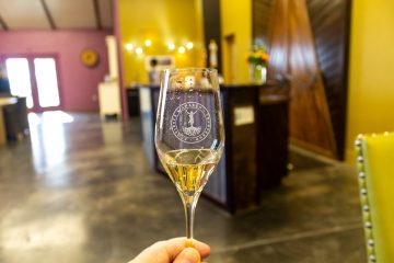 acquiesce winery tasting room