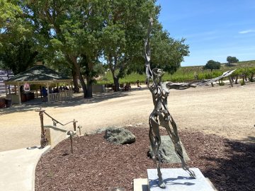 Sculpterra Winery Statue